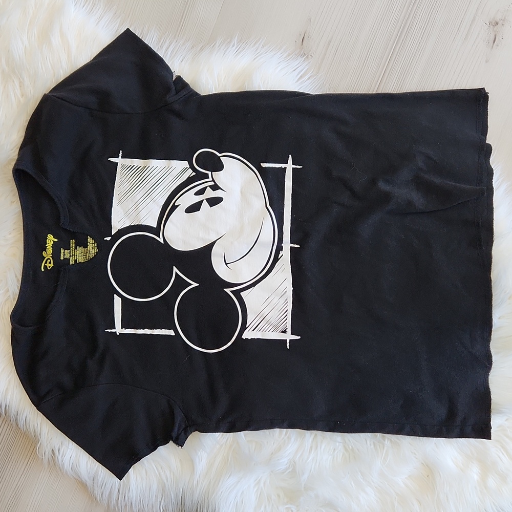 Disney Mickey Mouse tee, sz XL (15/17), junior  size